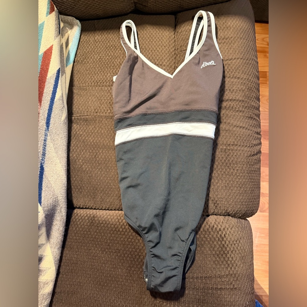 Roots One Piece Black and Brown Swimsuit with White Trim Athletic V Neck Size 8